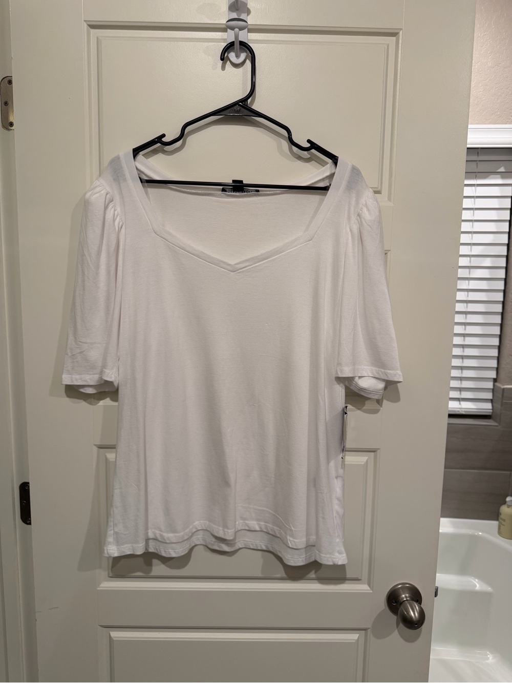 Boston Proper Womens XL Solid White V Neck Puff Short Sleeve Blouse Knit Top